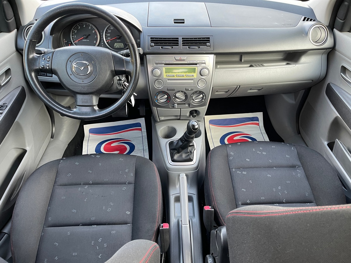 Mazda Mazda 2 1.4  MZI 80 Elegance