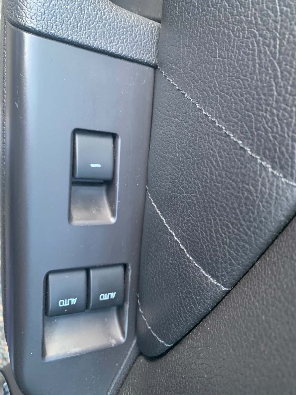 Ford MUSTANG GT V8 425 ch | GT | Aide stationnement arrière | Phares bi xénon | Jantes 19