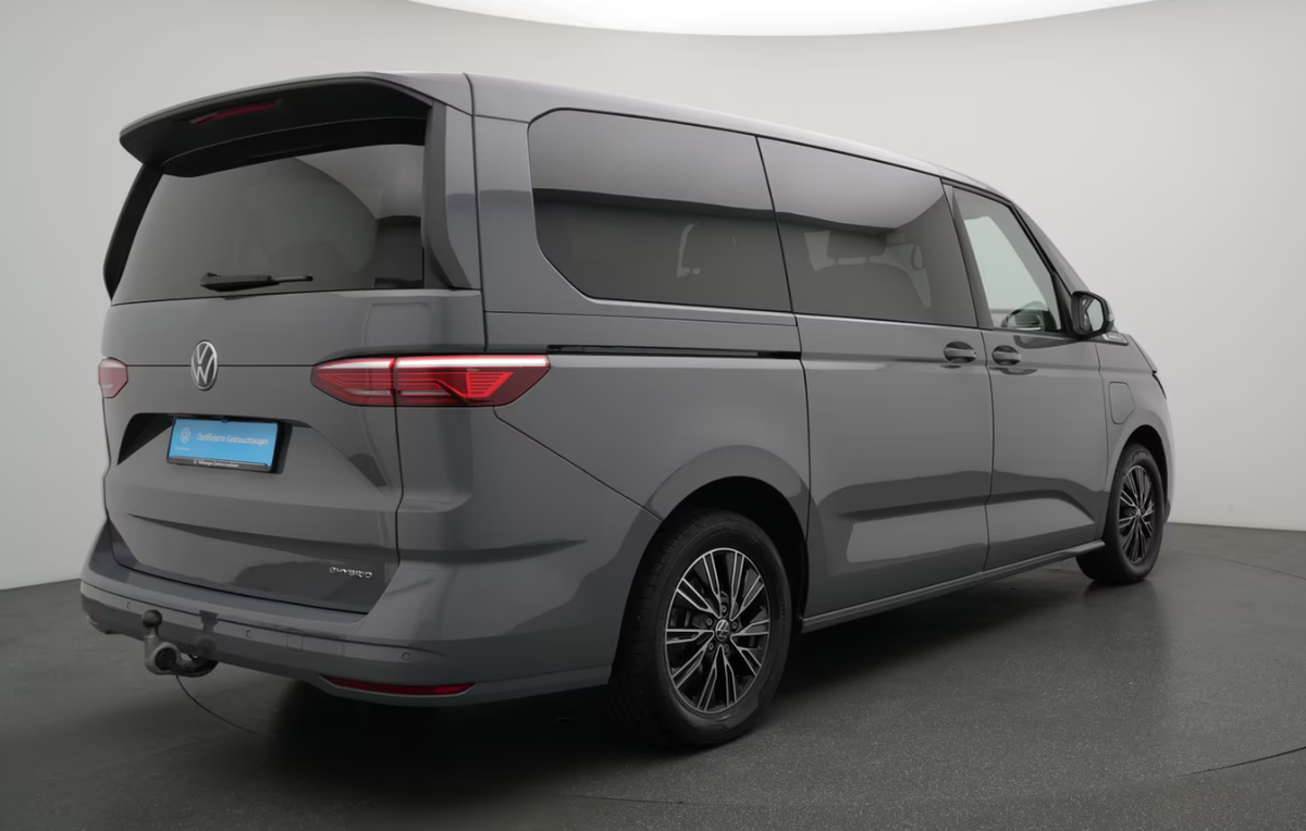 Volkswagen Multivan VII (T7) 1.4 eHybrid 218ch Life Long DSG6/vis à vis/Harman-Kardon/Attelage