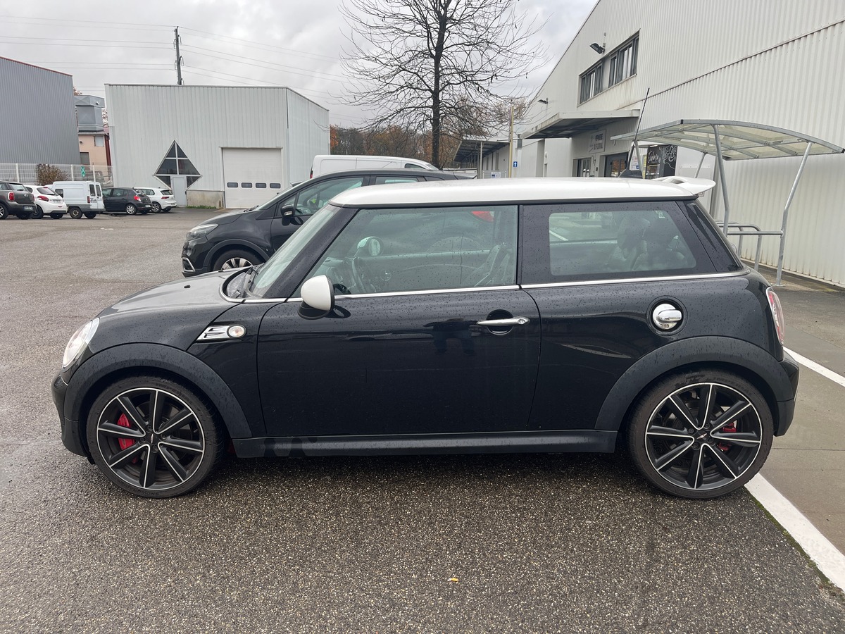 Mini Cooper JOHN COOPER WORKS 211ch, FEUX AUTOMATIQUE, RADAR, GPS
