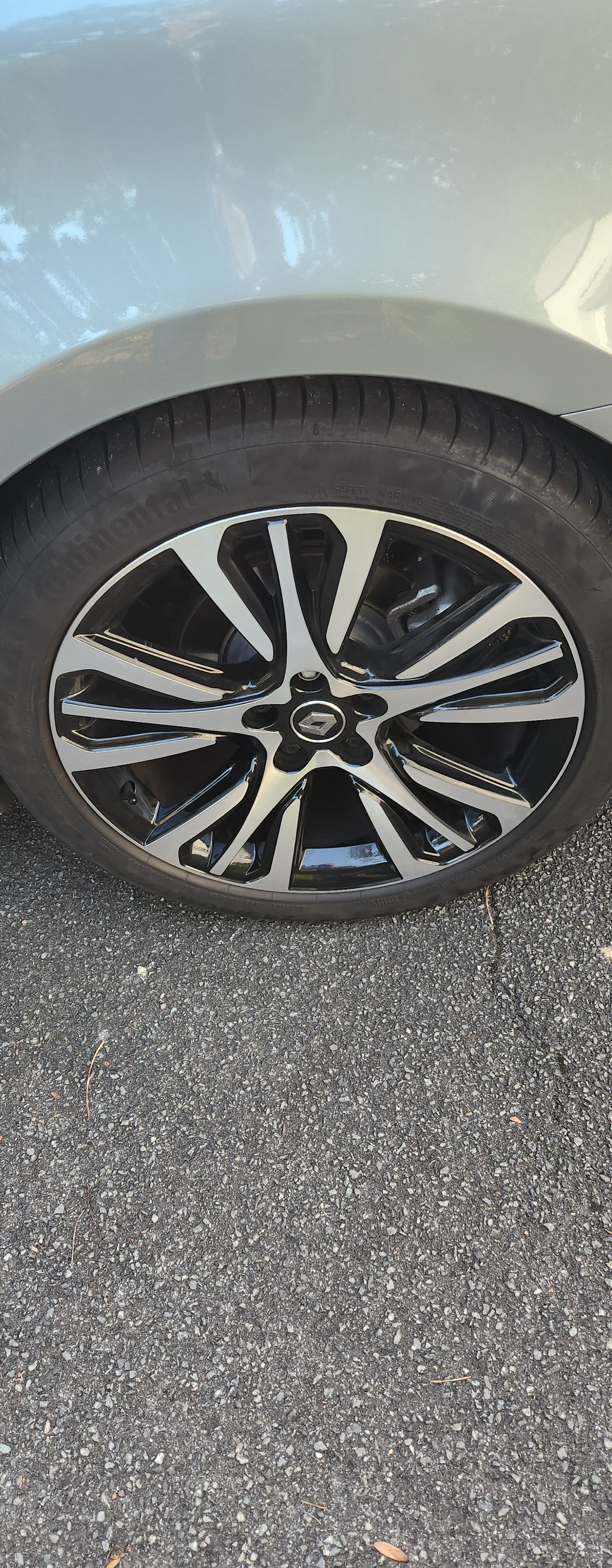 RENAULT Talisman 160 ch | Initiale Paris