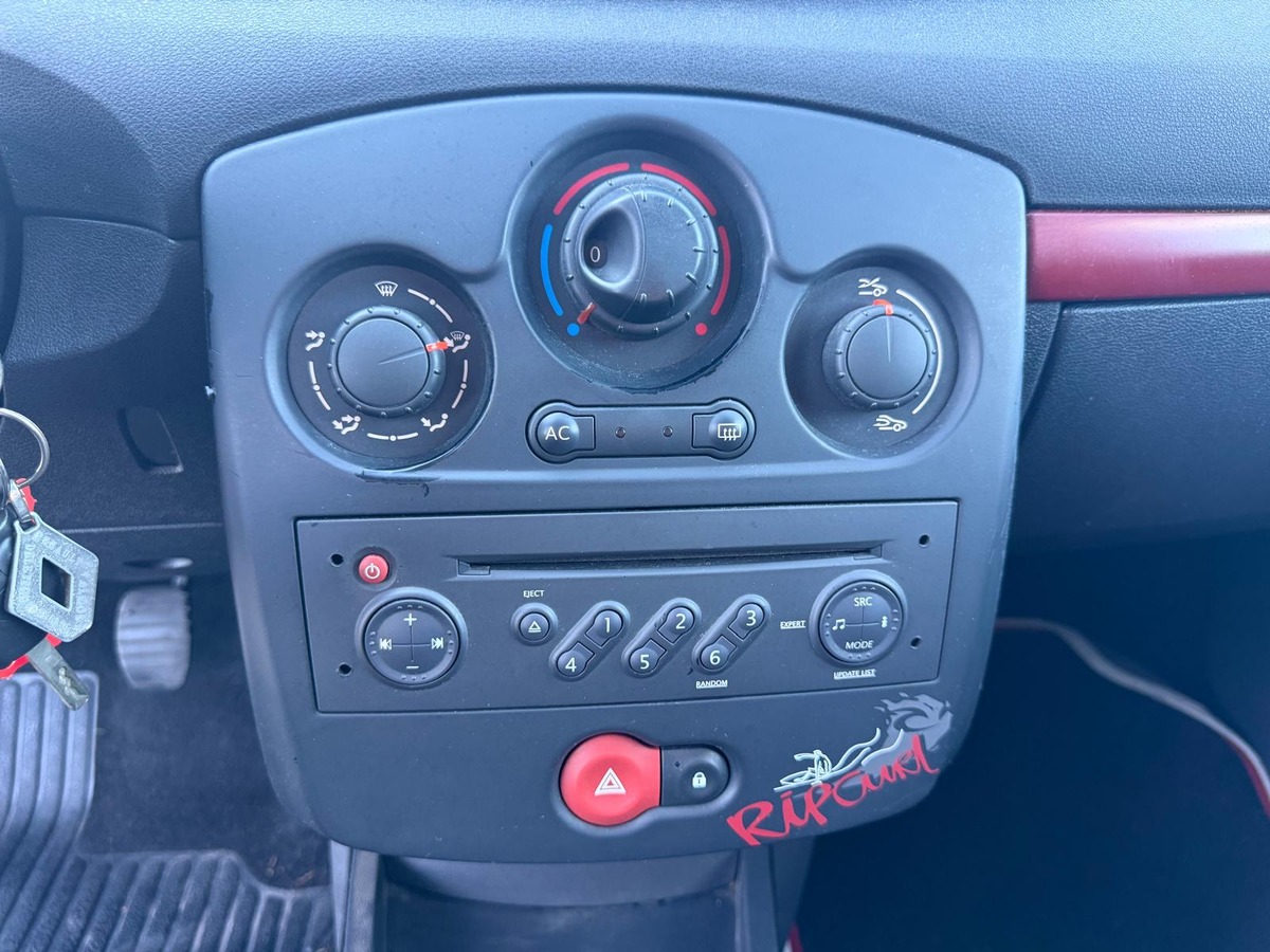 RENAULT Clio III 1.5 DCI 70 RIP CURL 5 Portes- Distribution neuve- Garantie