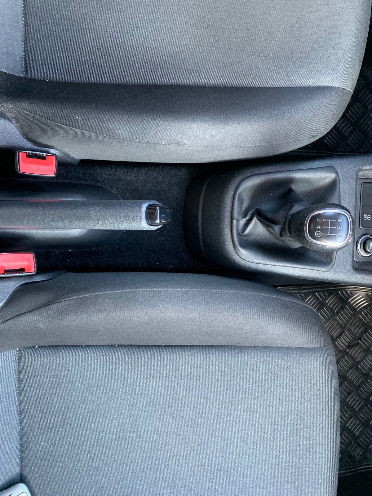 Skoda Citigo 60 ch | Rouge Tornado | ABS | Airbags | Dernier entretien à 50661 kms en 07/2025