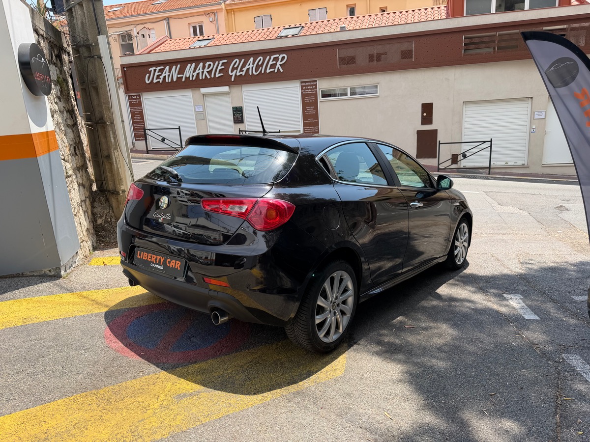 Alfa Romeo Giulietta 2.0 jtdm Courroie Neuve