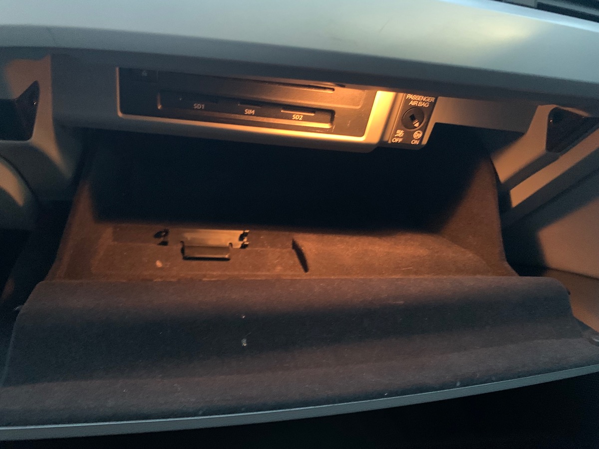 Audi A4 Avant 150 ch | Caméra 360° | Virtual cockpit |  Attelage amovible | Sièges chauffants