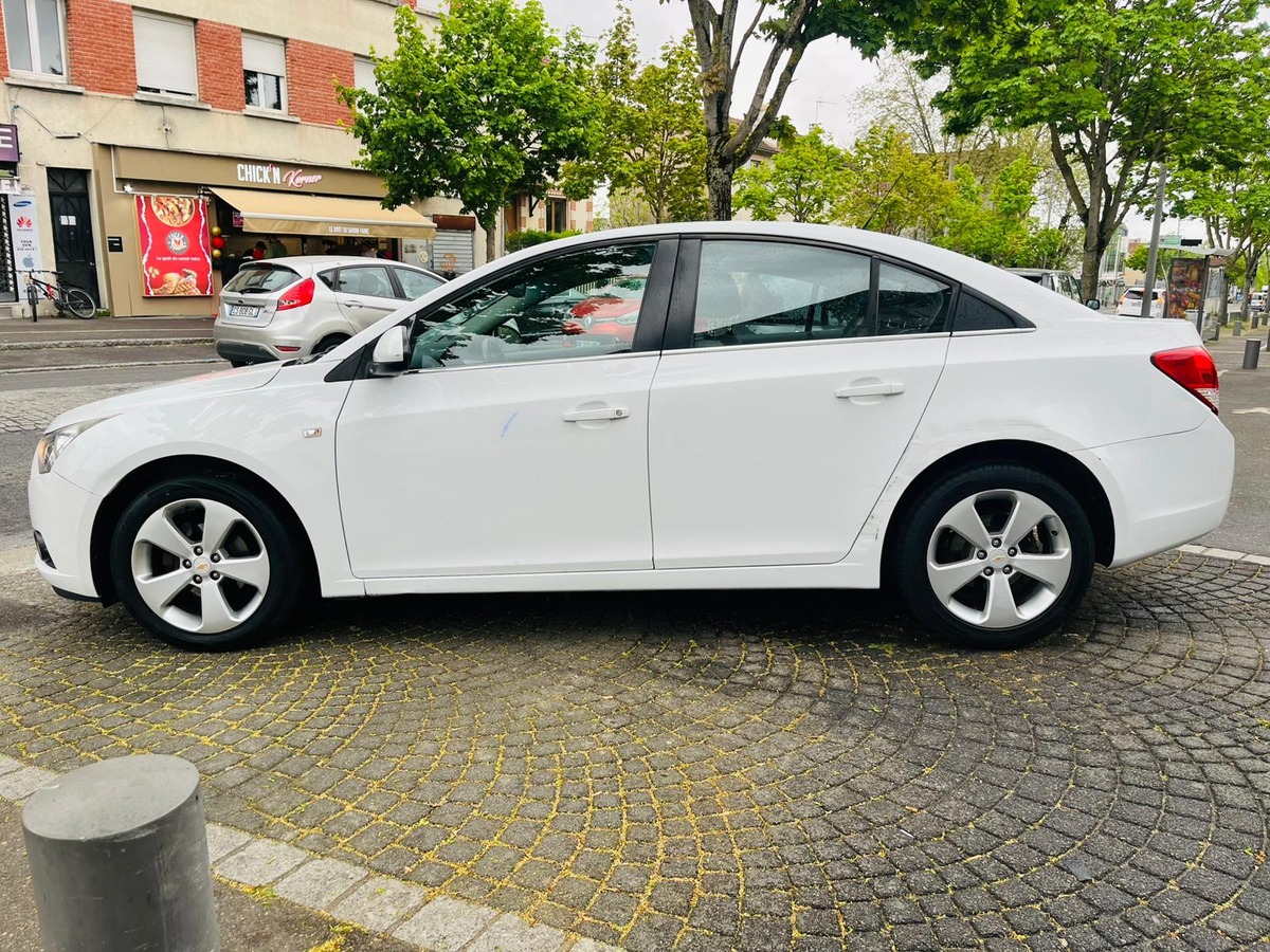 Chevrolet Cruze LT - 1.8 16V 140cv BV5 -  Crit' 1 / 3ème Main - Reprise Possible - 4xCB