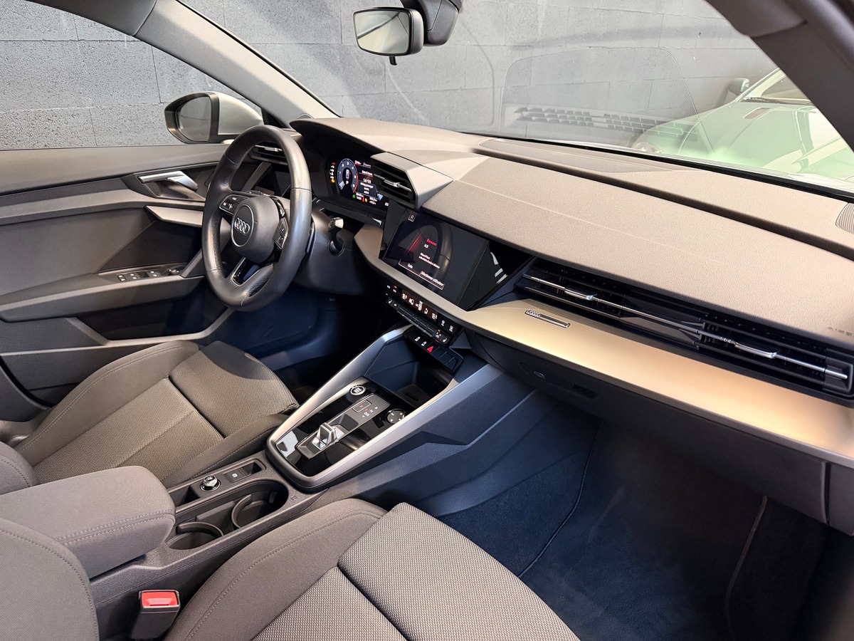 Audi A3 A3 Berline 30 TDI 116ch S tronic 7