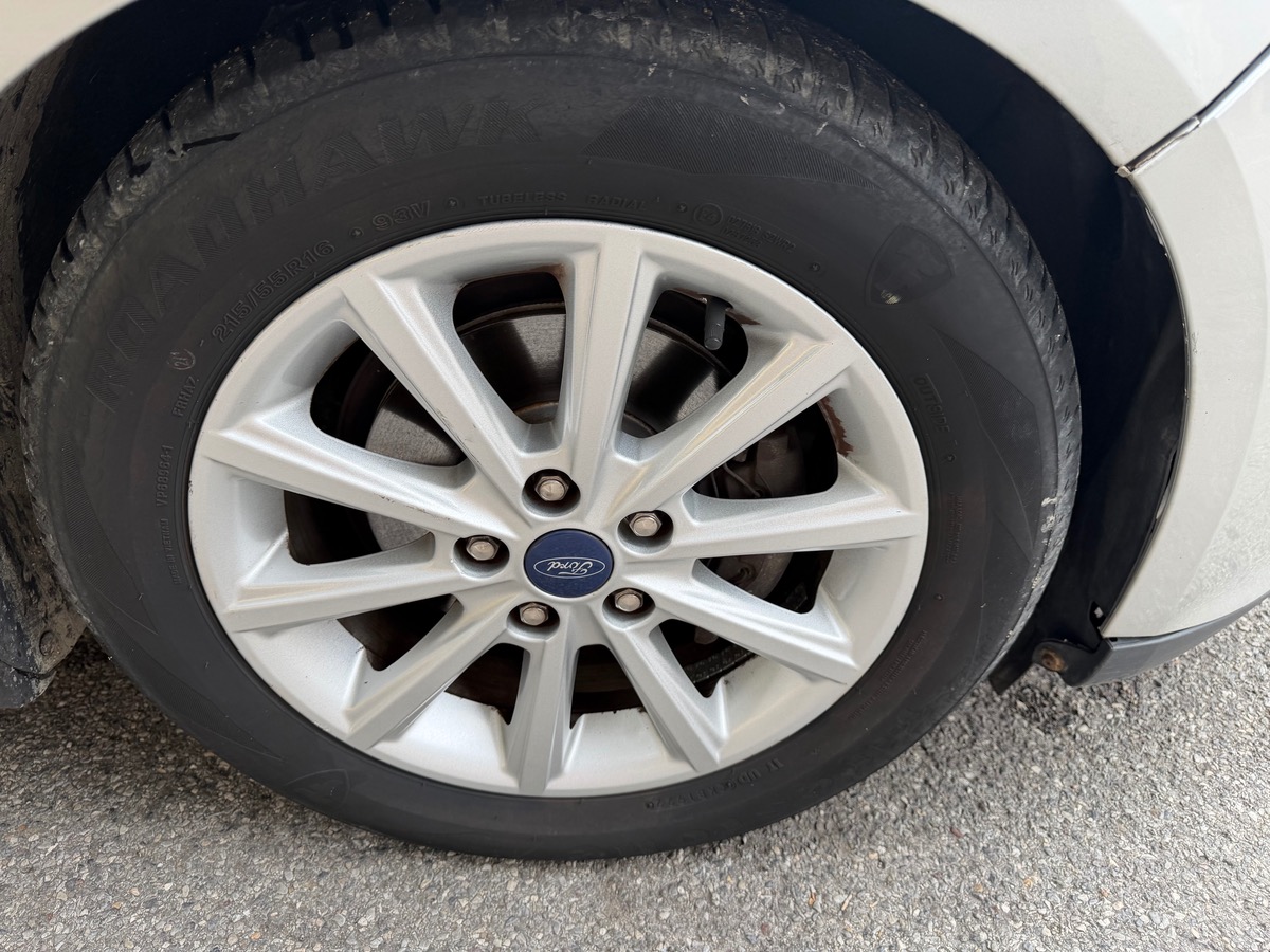 Ford C-max 1.5 TDCI 120 CV / Phase 2 / Toit Panoramique / KM réel / GPS / Titanium