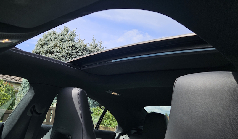 MERCEDES CLA 250E | 218 ch | Toit ouvrant panoramique | Pack AMG LINE