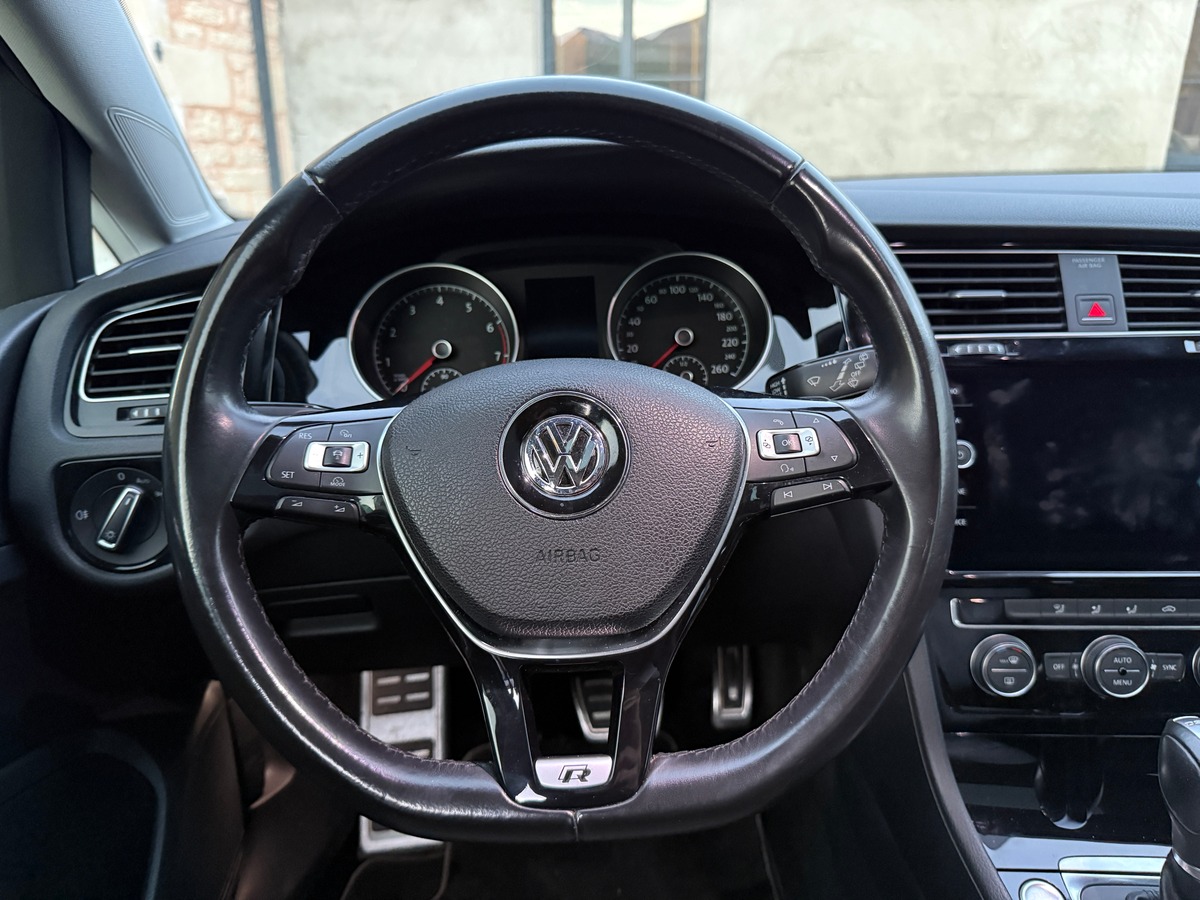 Volkswagen Golf 1.5 TSI R-LINE - STAGE 1