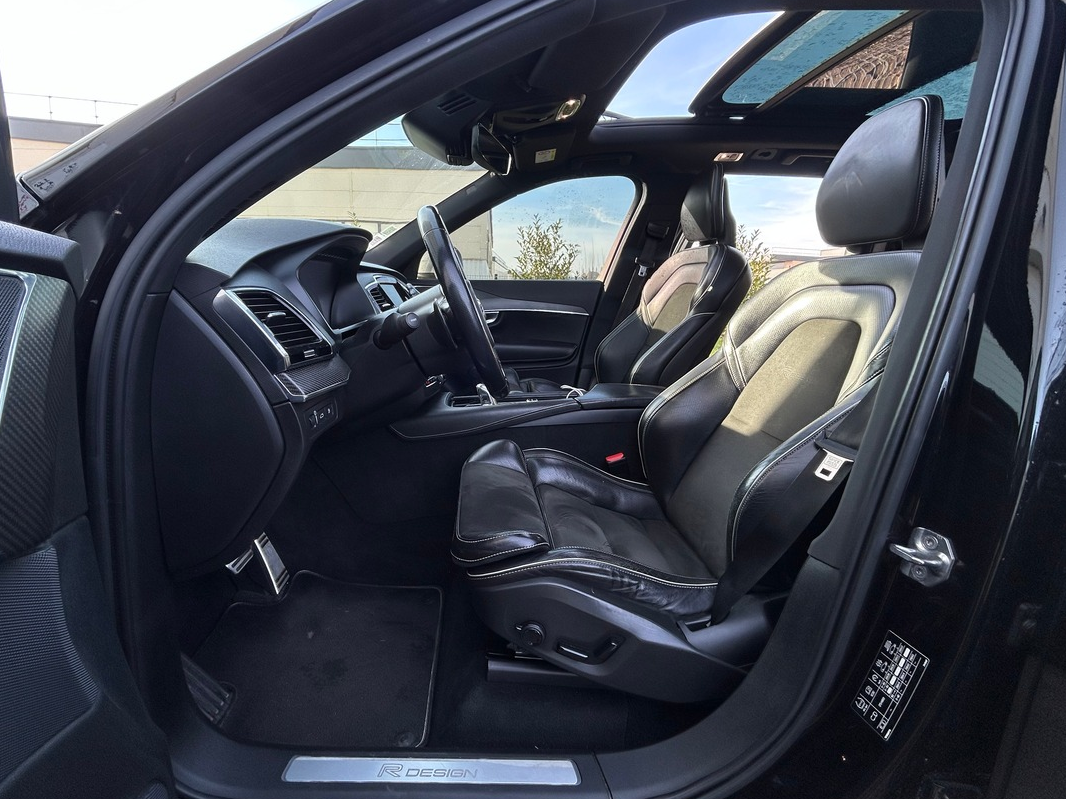 Volvo XC90 II T8 Twin Engine 320+87 R-Design Geartronic 7 Places