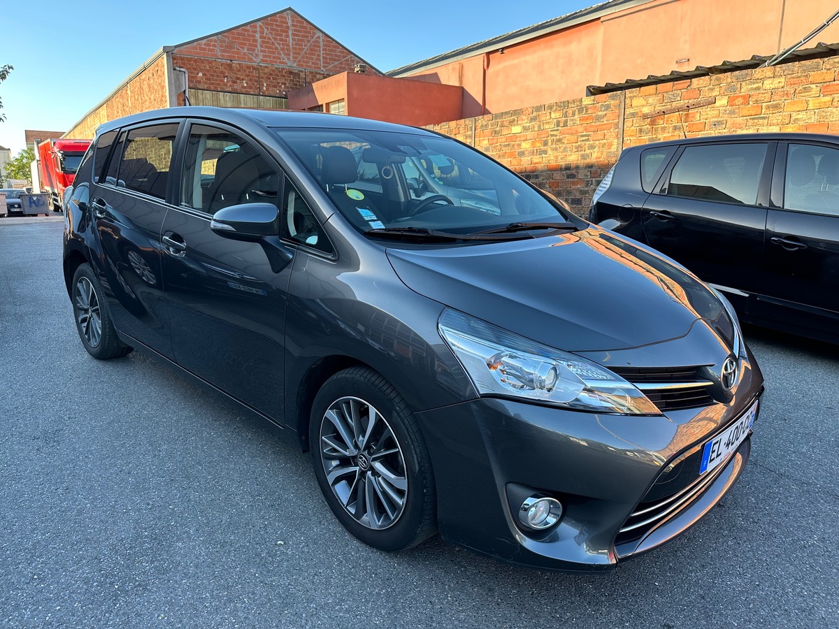 Toyota Verso D-4D 112 CV 7 place 1er Main 4XCARTE 