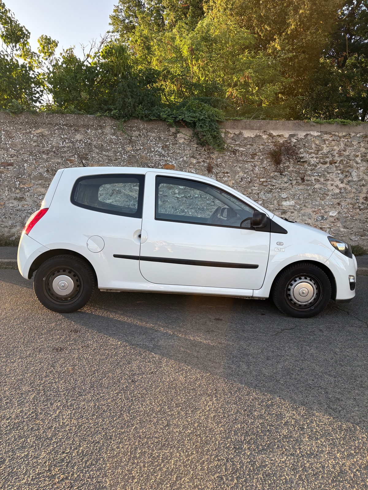 RENAULT Twingo SOCIETE AIR EURO 5 1.5 DCi 75
