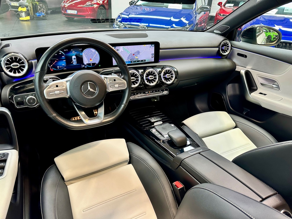 Mercedes-Benz Classe A IV 200 AMG Line 163 7G-DCT Options +++ j