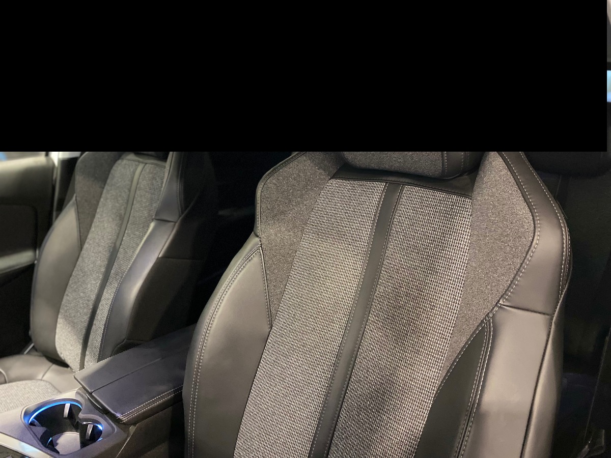 Peugeot 3008 1.6 EAT6 120 ALLURE BUSINESS a