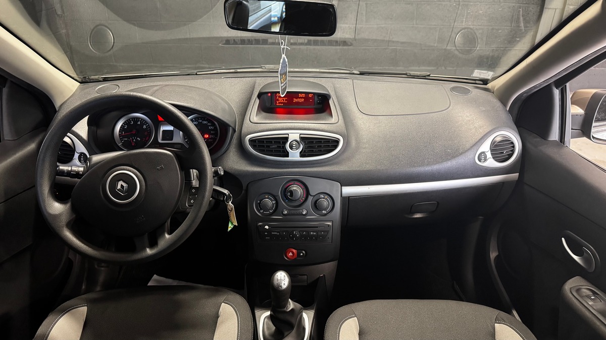 RENAULT Clio III 1.2i 75CH GPL 1ere Main
