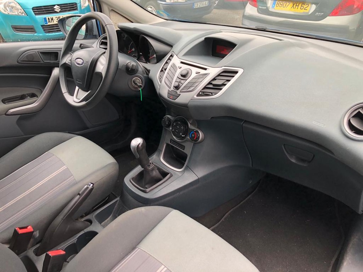 Ford Fiesta 1.4 tdci 70 ch trend