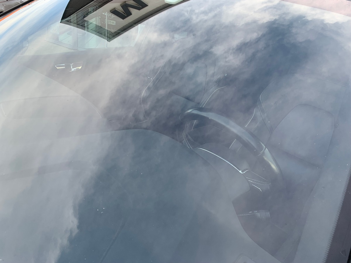 Volvo XC60 197 ch | R-design | Châssis Sport | Jantes Alu 21'' | Sièges Sport | Coffre électrique