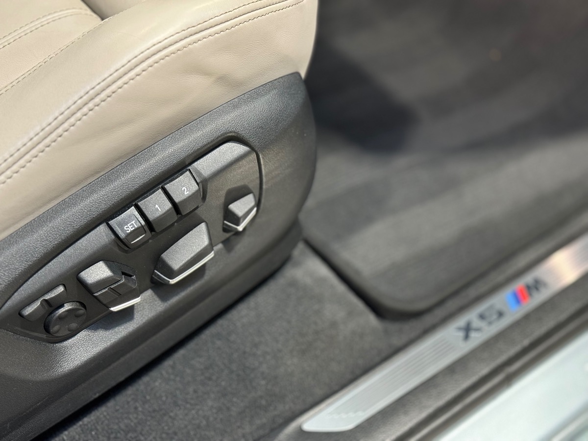 Bmw X5 M III (F85) 4.4 V8 575 BVA8 CARPLAY/BANGS&OLUFSEN/TOIT PANO/NIGHTVISION  LL