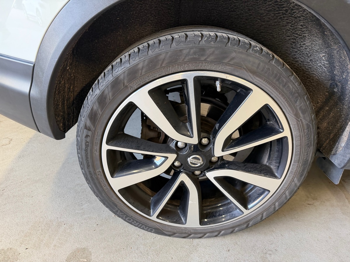 Nissan Qashqai Tekna 1.6 dci 130cv Moteur à chaîne / Caméra 360° / Sièges Av Chauffant