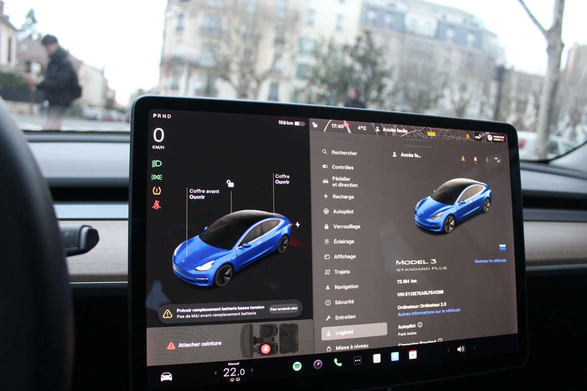 Tesla Model 3 306 AUTONOMIE STANDARD PLUS RWD 50KWH 4CV
