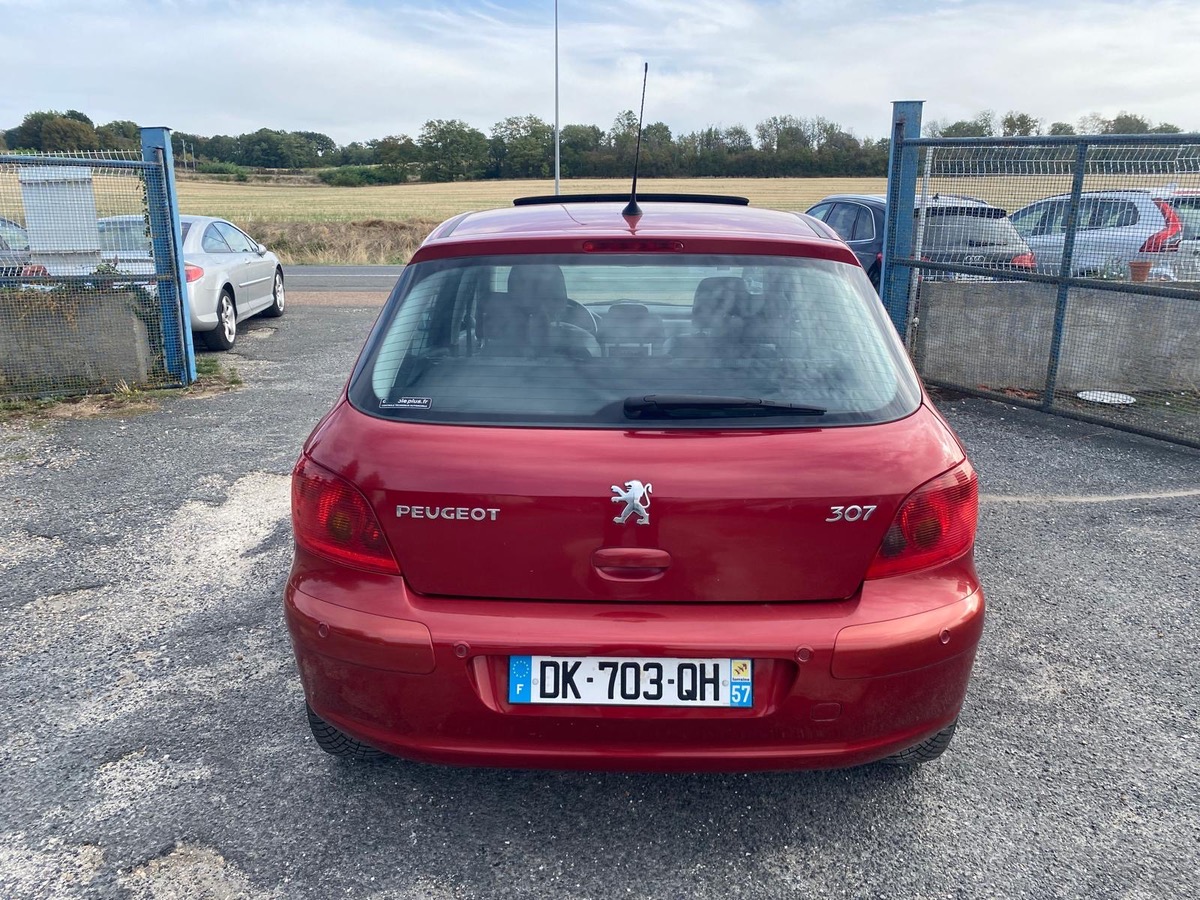 Peugeot 307 2.0 xsi 140cv griffe toit ouvrant élec