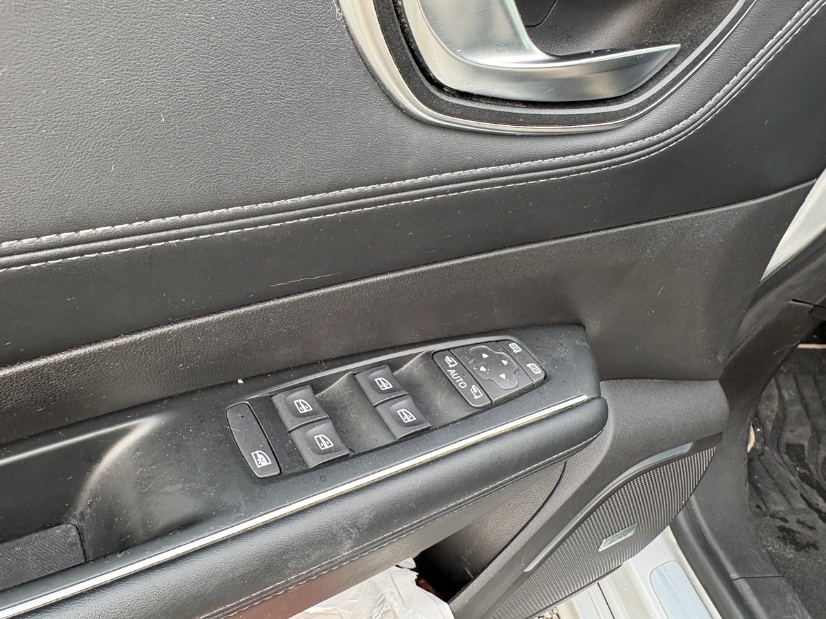 RENAULT Talisman 1.6 dci 160ch - INITIAL PARIS - ENTRETIEN COMPLET