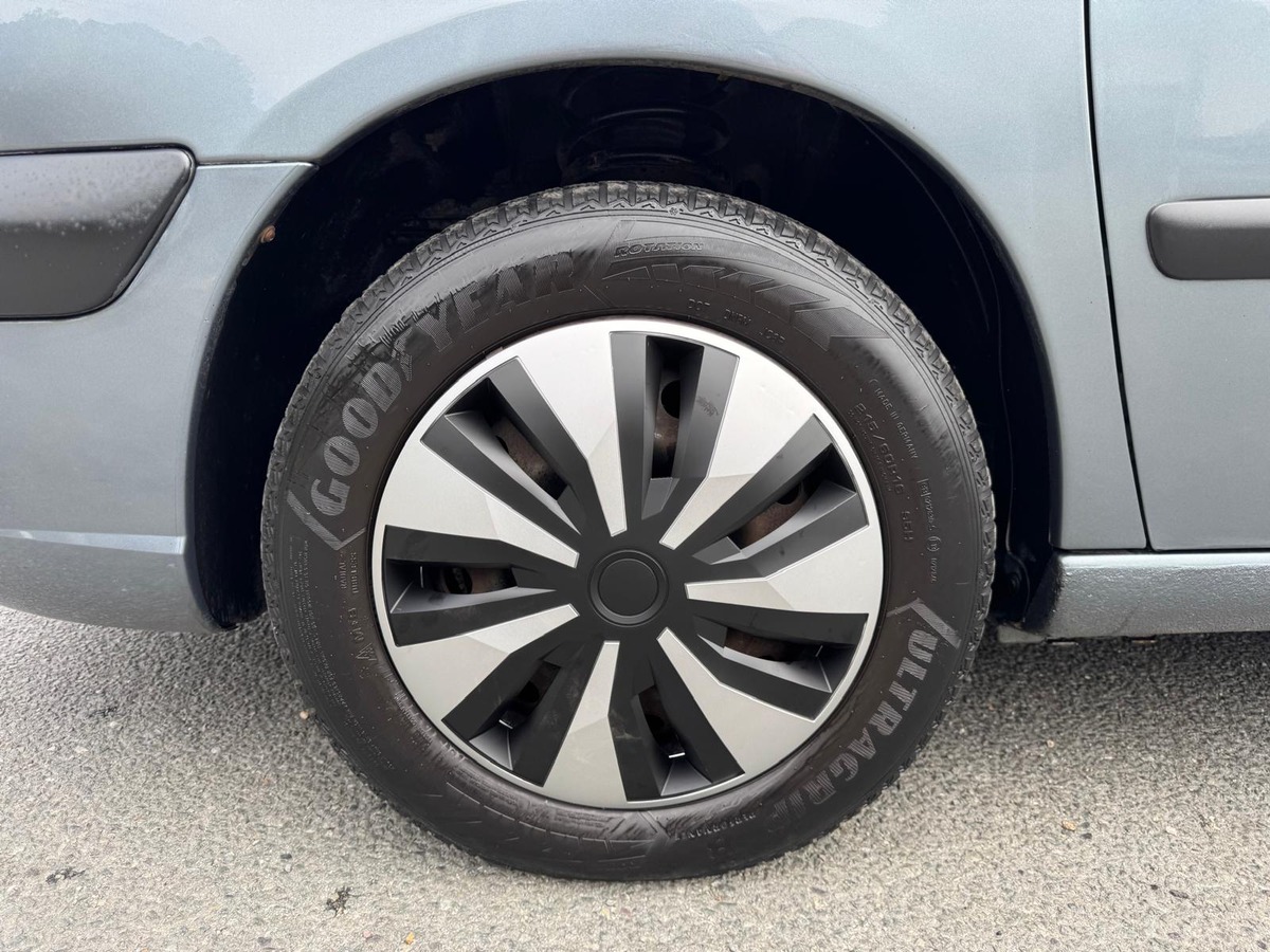 Citroën C8 2.0 HDI 120- 7 Places- Distribution neuve