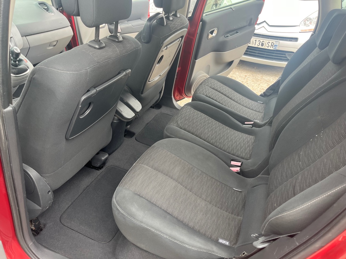 RENAULT Scenic 1.5 dci