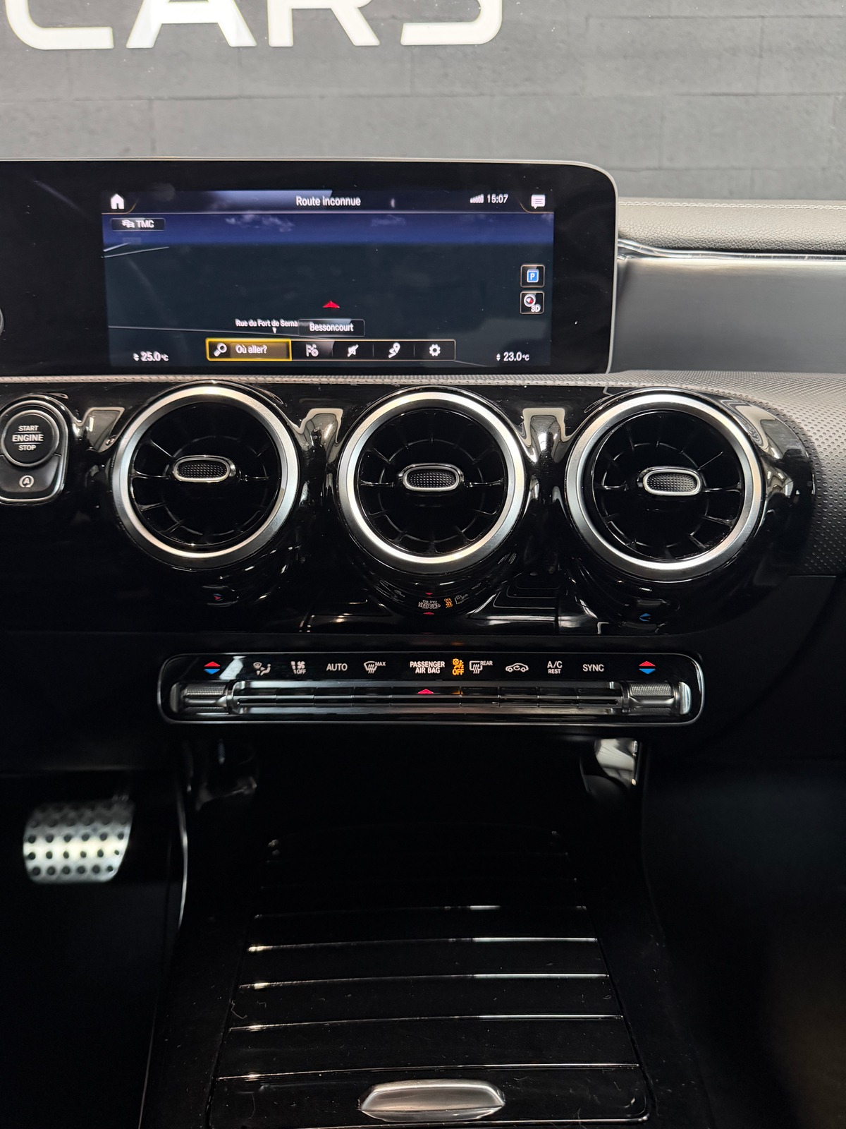 Mercedes Benz CLA 180D AMG LINE