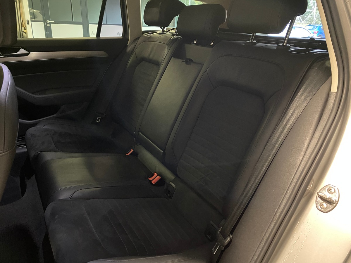 Volkswagen Passat 2.0 bi-tdi 240ch 4 Motion DSG7