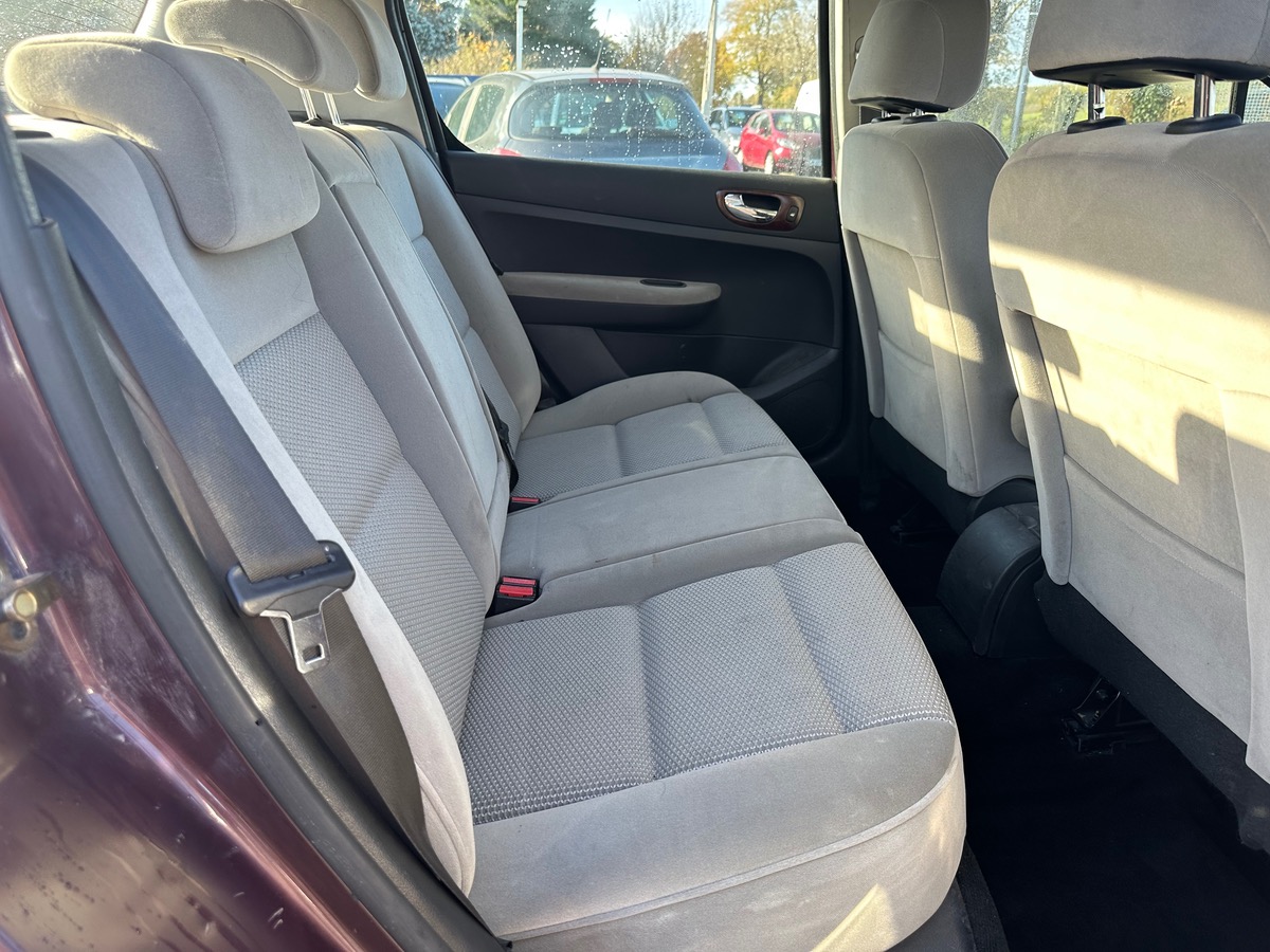 Peugeot 307 1.6 hdi 110cv 1ère main 86070km d’origine 