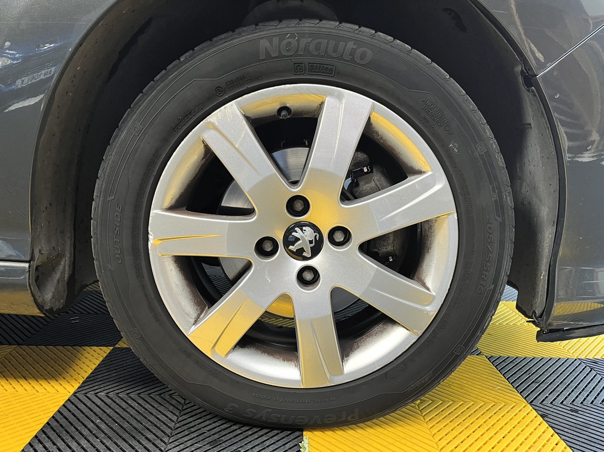 Peugeot 308 1.6 THP 120 FELINE BVA