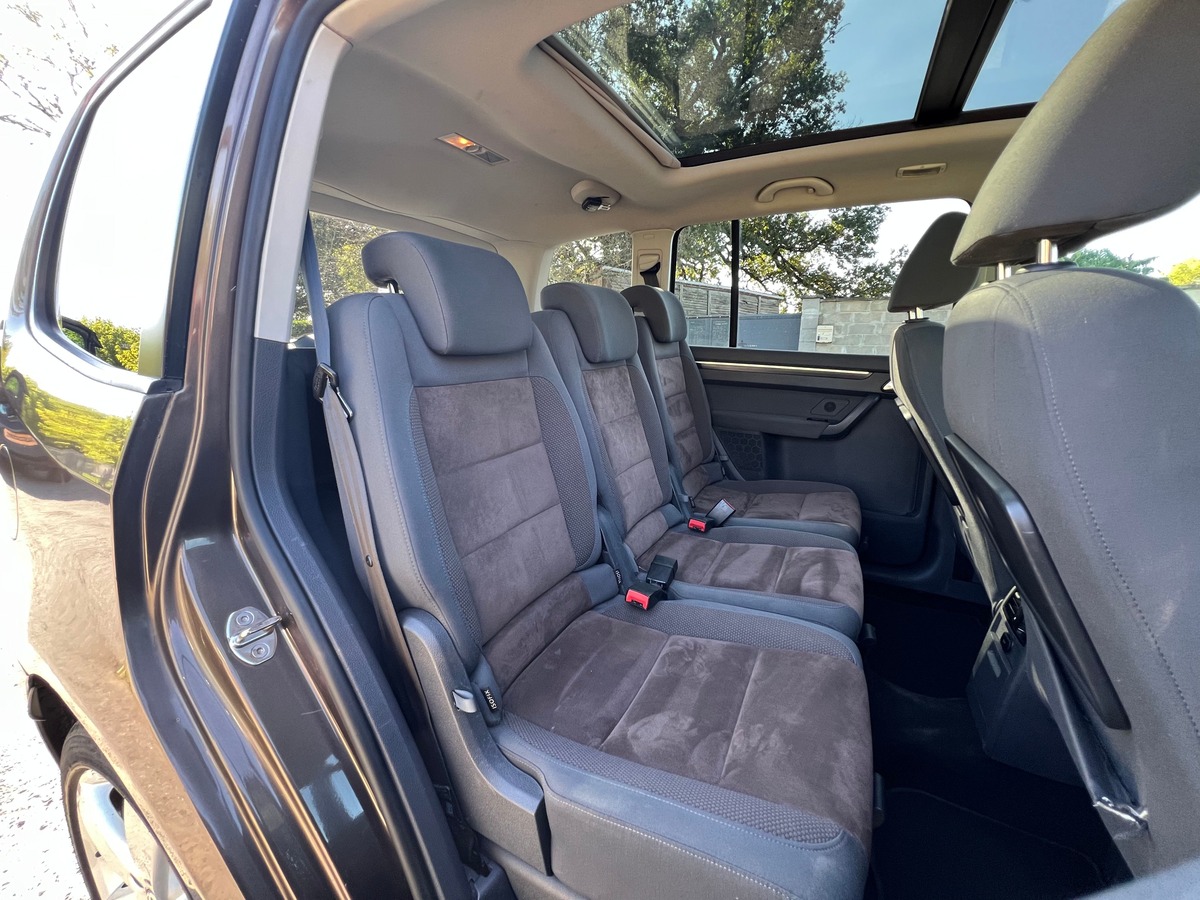 Volkswagen Touran 1.6 TDI 105 ch DSG7 - HISTORIQUE COMPLET