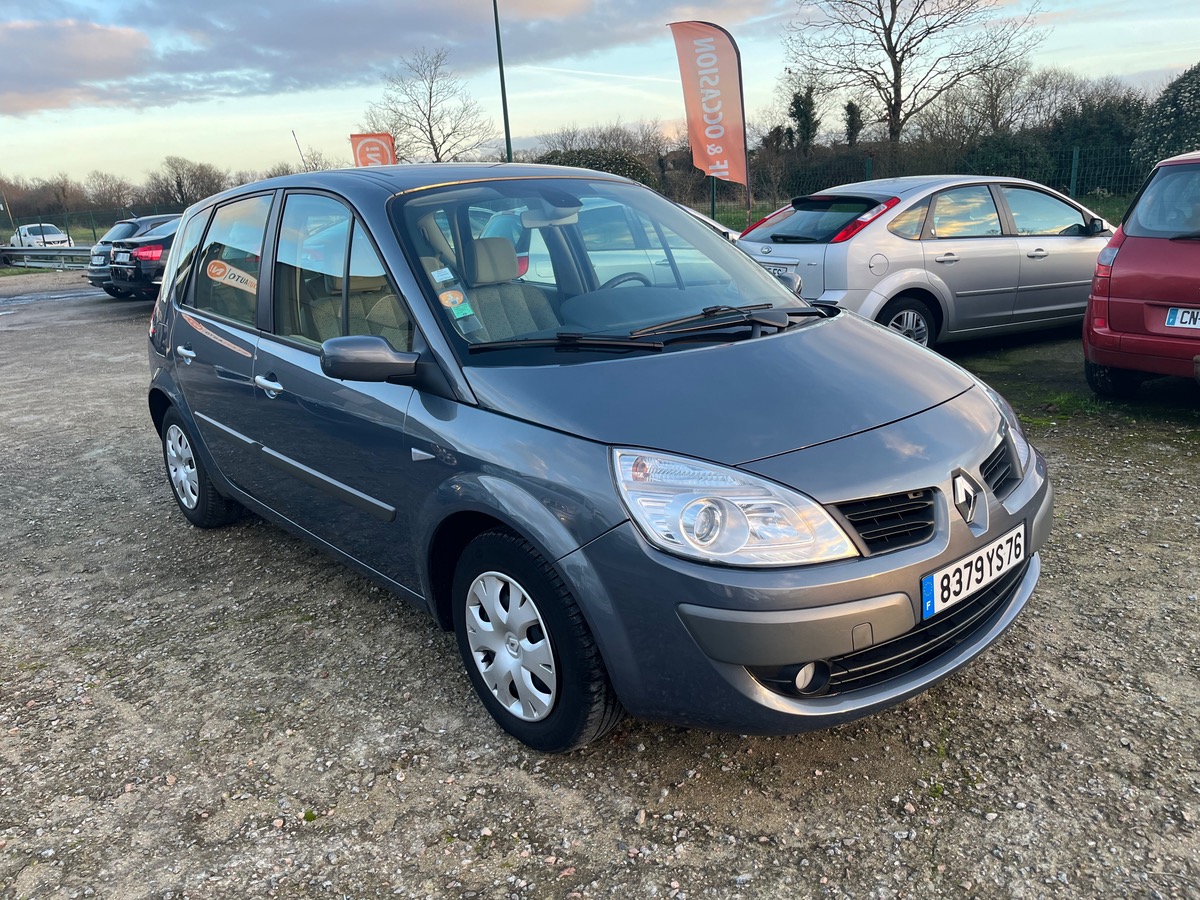 RENAULT Scenic 1.5 dci 105 79048 km