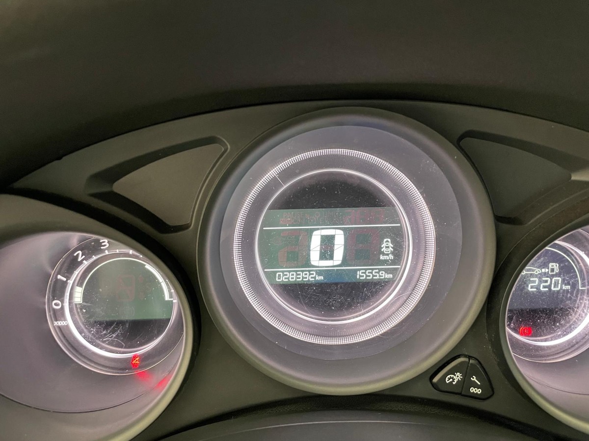 Citroën C4 1.6 Bhdi 100 MILLENIUM