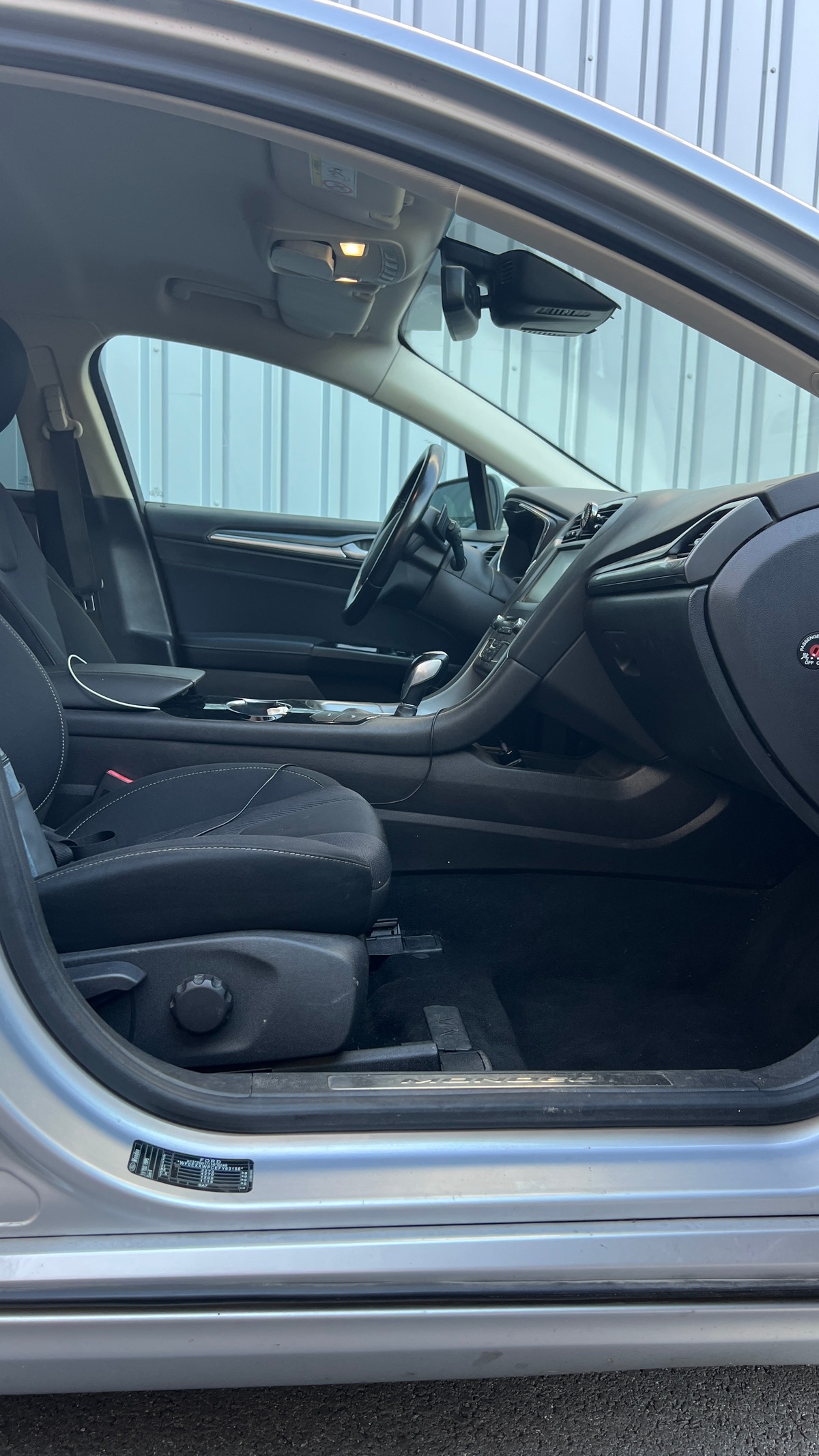 Ford Mondeo 2.0 tdci 150ch Titanium PowerShift 5p