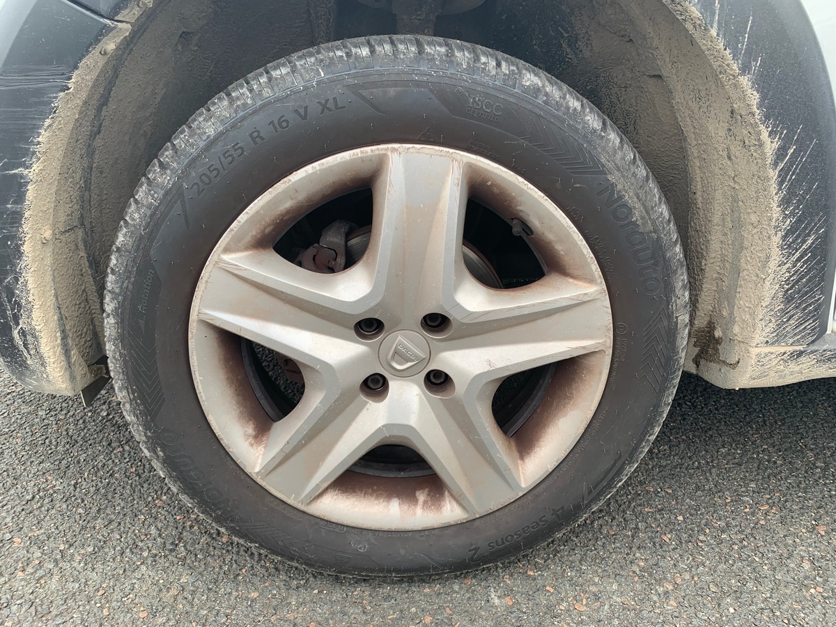 Dacia Sandero Stepway 90 ch | Roue de secours + cric | Aide stationnement Arrière | GPS | Bluetooth