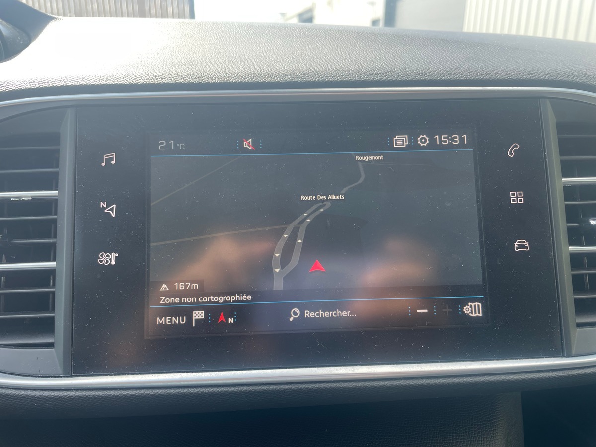Peugeot 308 1.6 BlueHDi 120 cv RIEN A PREVOIR - CARPLAY - CAMERA DE RECUL - CLIMATISATION AUTO