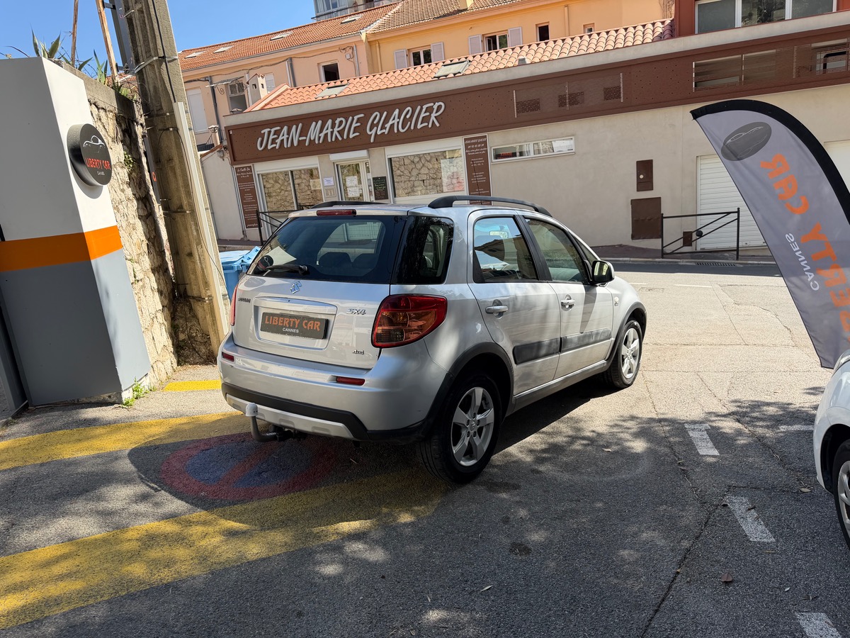 Suzuki SX4 2.0 DDIS 135 CV 4x4  /1er main / Attelage / Clim / KM Réel