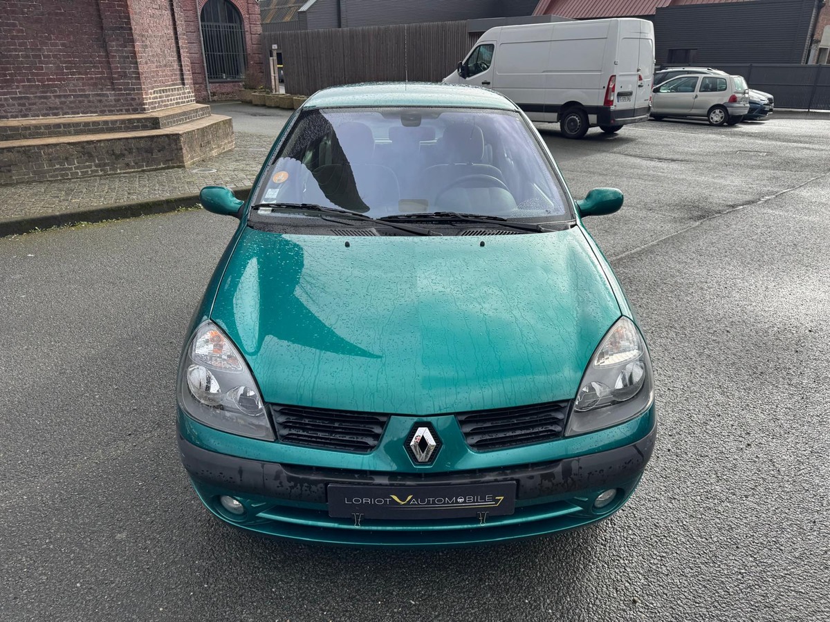 RENAULT Clio II 1.4  98CV Dynamique boite automatique - Garantie