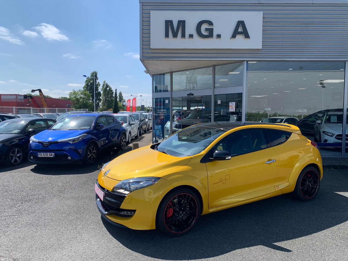 RENAULT Megane RS TROPHY | Exemplaire numéroté 187 | Véhicule en état exceptionnel et à l'état neuf