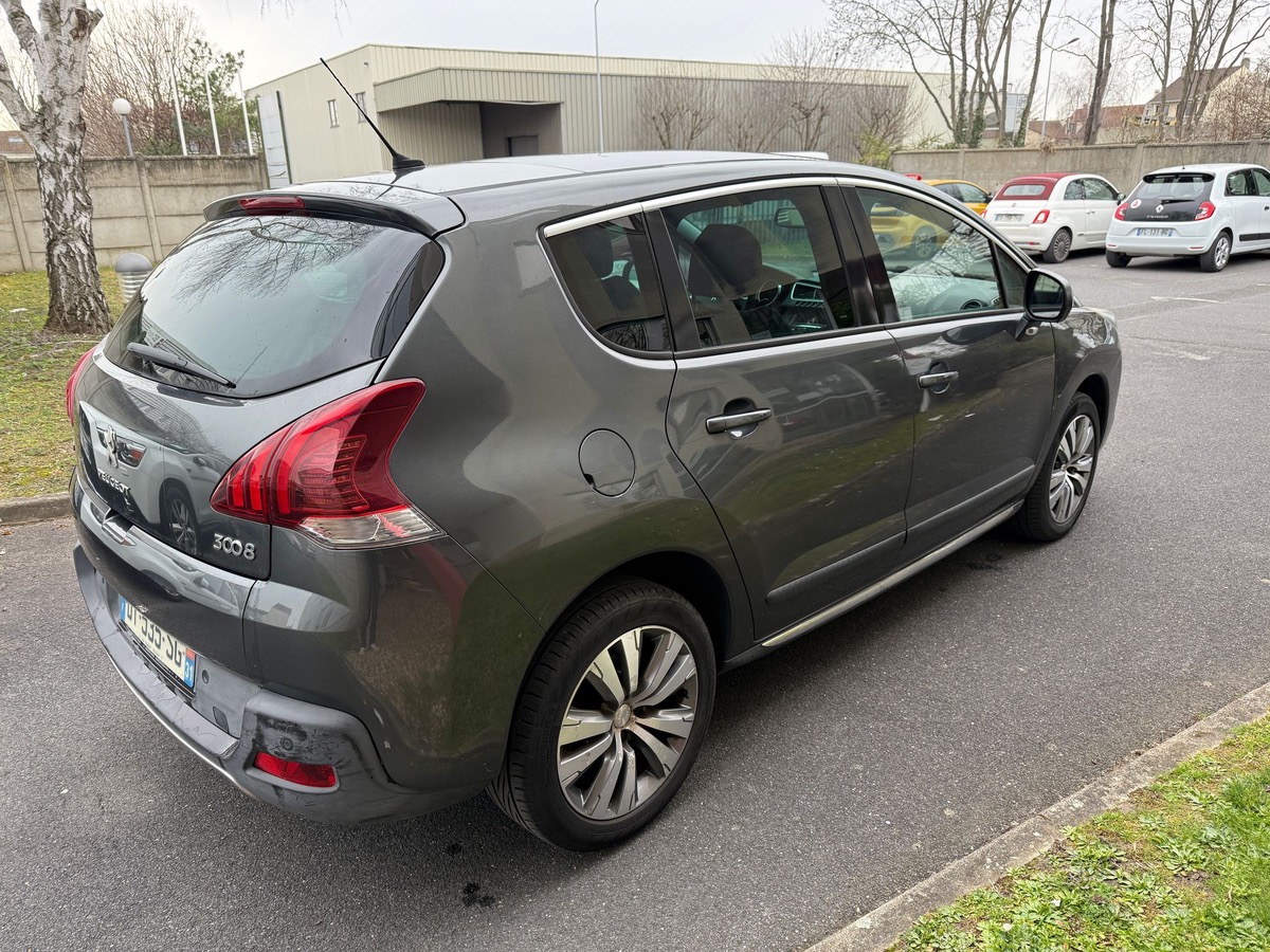 Peugeot 3008 1.6 HDI 115 CV S&S allure 1er main en 4X CBLuet