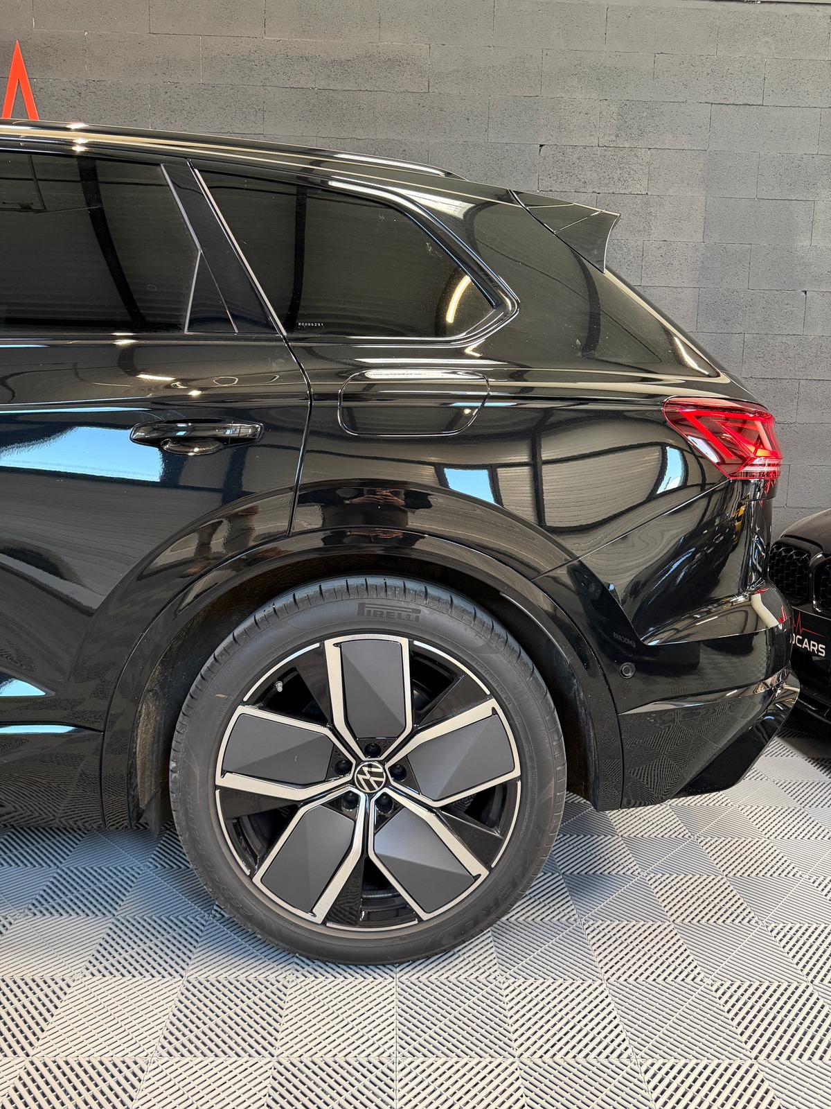 Volkswagen Touareg R eHybrid 462 ch 4Motion 1ère Main