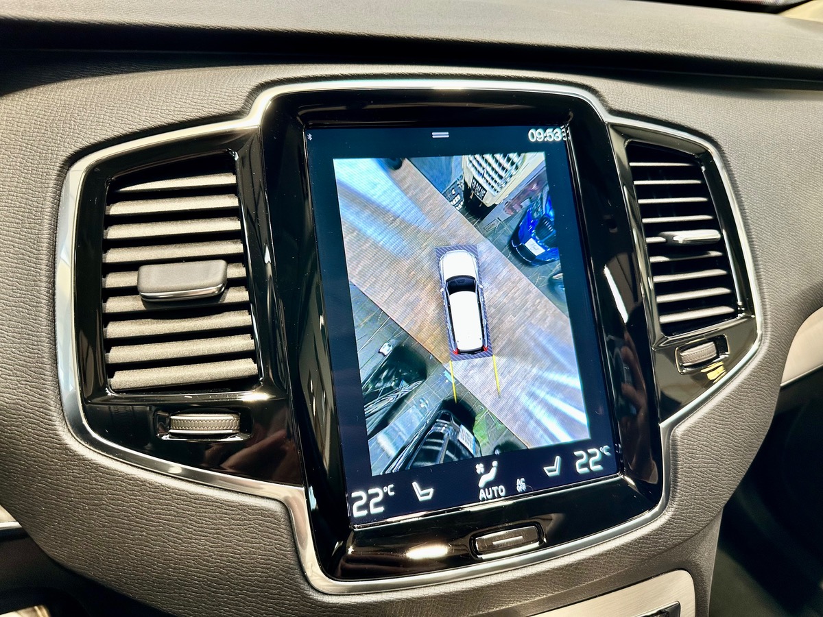 Volvo XC90 II (2) Recharge T8 390 AWD Inscription Geartronic 8 7PL f