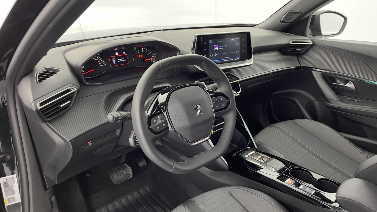 Peugeot 2008 II 1.5 BlueHDi | 130 ch |  Allure | EAT8 | Plusieurs coloris disponible