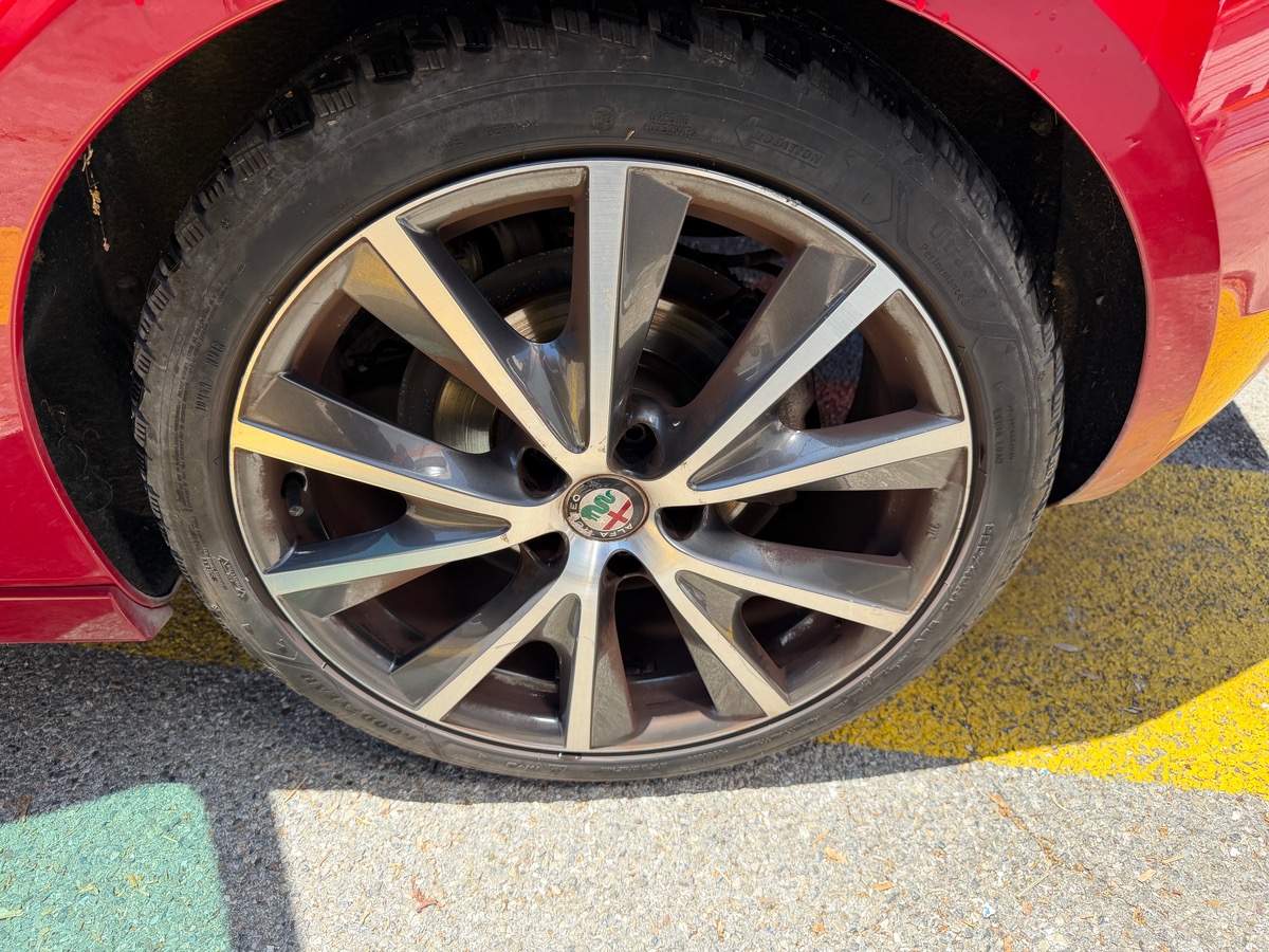 Alfa Romeo Giulietta 2.0 JTDM 170 CV PHASE 3 / Executive Sport / Toit Ouvrant /CarPlay/ Full Options