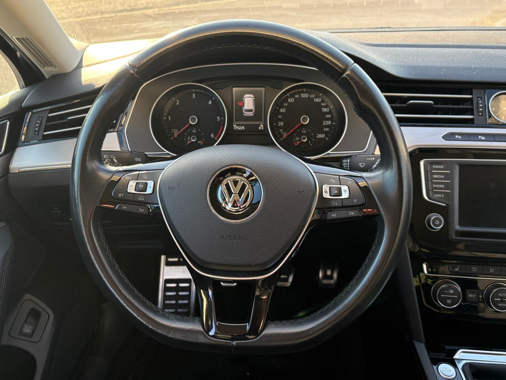 Volkswagen Passat Break 1.6 TDI 120 ch – Finition Carat