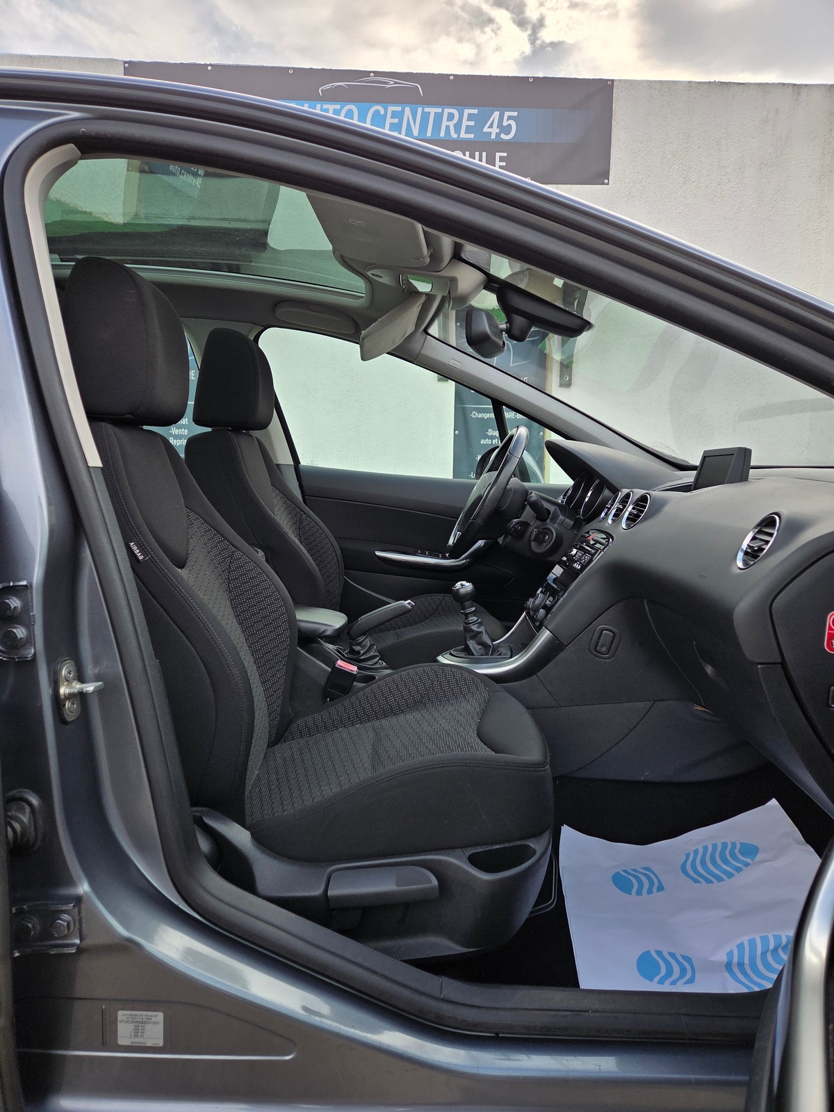 Peugeot 308 ALLURE 1ERE MAIN 1.6 HDI 111 CV