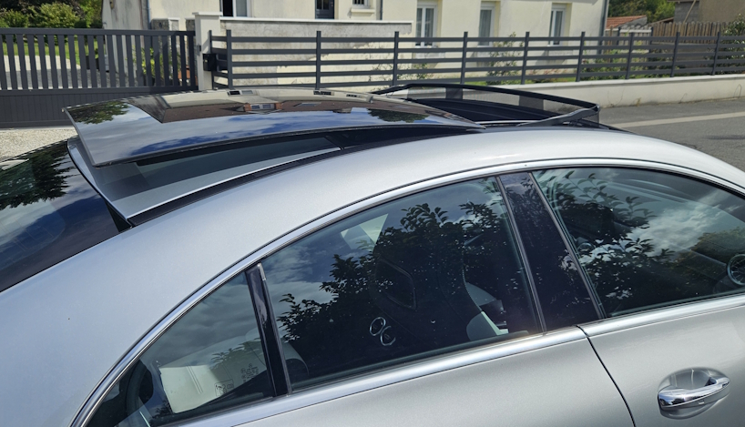 MERCEDES CLA 250E | 218 ch | Toit ouvrant panoramique | Pack AMG LINE